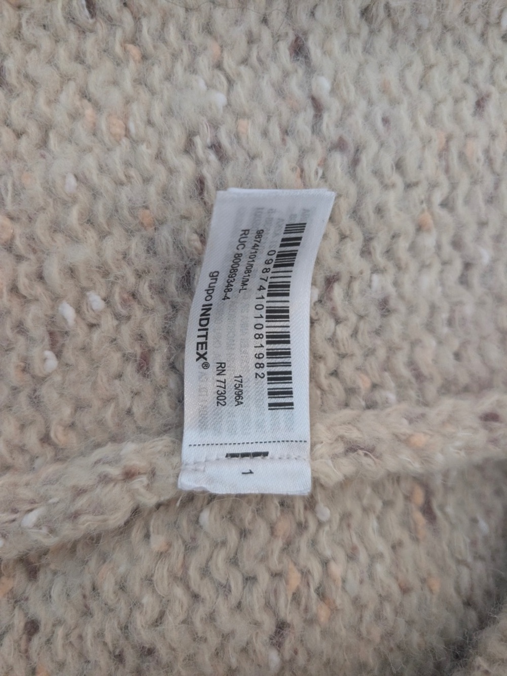 Zara Cream knit Cardigan in M-L